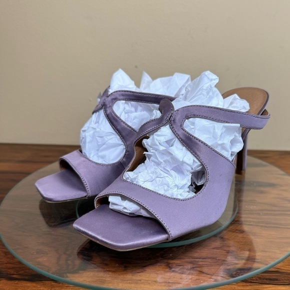 NORDSTROM RACK Adison Stiletto Sandal in purple lilac - Picture 2 of 14